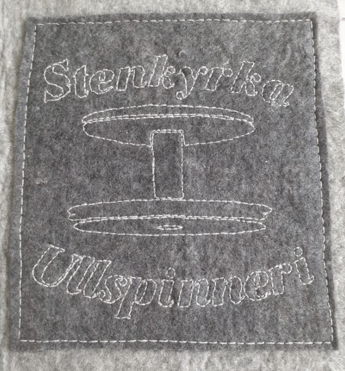 Broderat tovflak